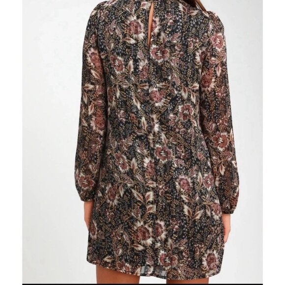 LULUS Ashford Dark Floral Print Long Sleeve Shift Dress Size Small - Picture 2 of 7